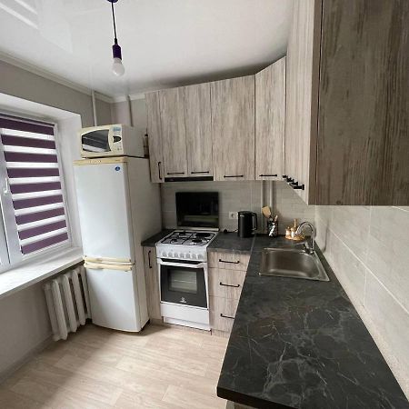 Apartment On Kievskaya Street บิชเคก ภายนอก รูปภาพ