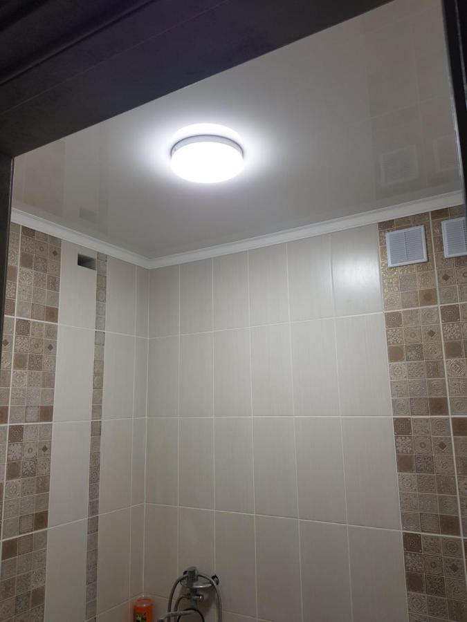 Apartment On Kievskaya Street บิชเคก ภายนอก รูปภาพ