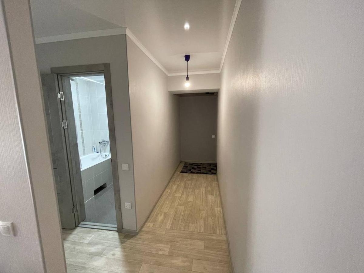 Apartment On Kievskaya Street บิชเคก ภายนอก รูปภาพ