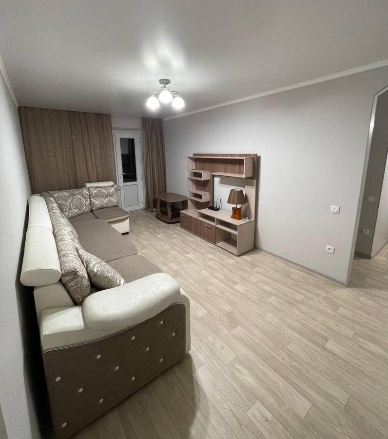 Apartment On Kievskaya Street บิชเคก ภายนอก รูปภาพ