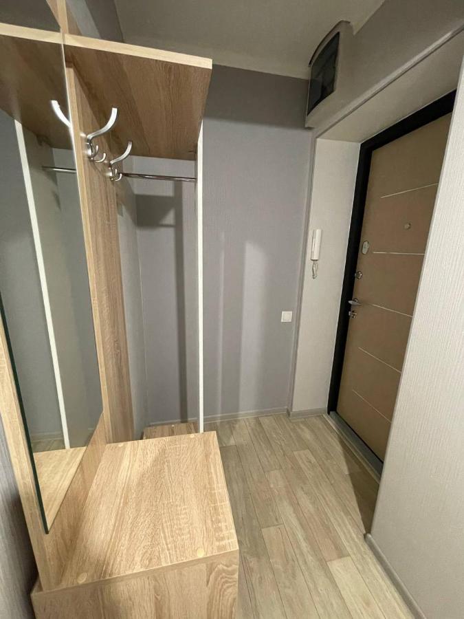 Apartment On Kievskaya Street บิชเคก ภายนอก รูปภาพ